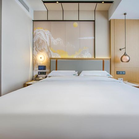 Yiwu Baide Theme Hotel Luaran gambar